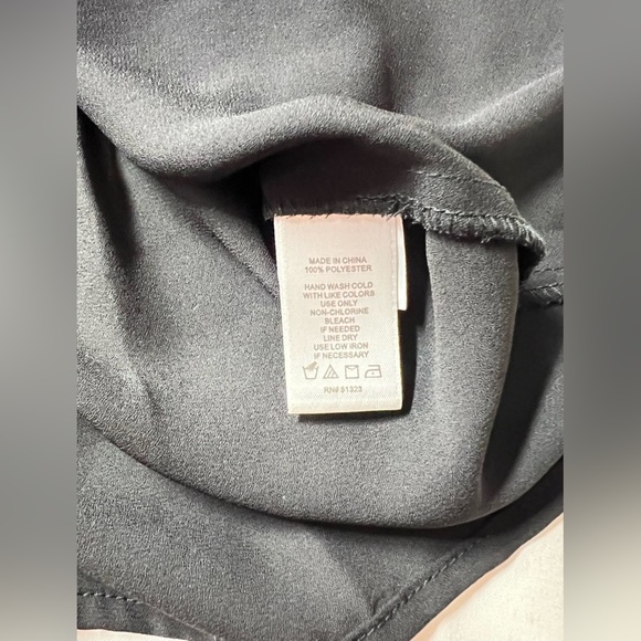 CECE Black‎ and white flutter sleeve top size S - Picture 12 of 14